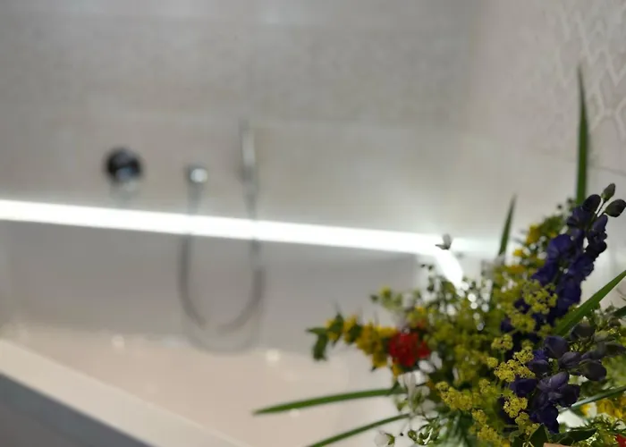 Am Radweg By Interhome דירה Pittenbach