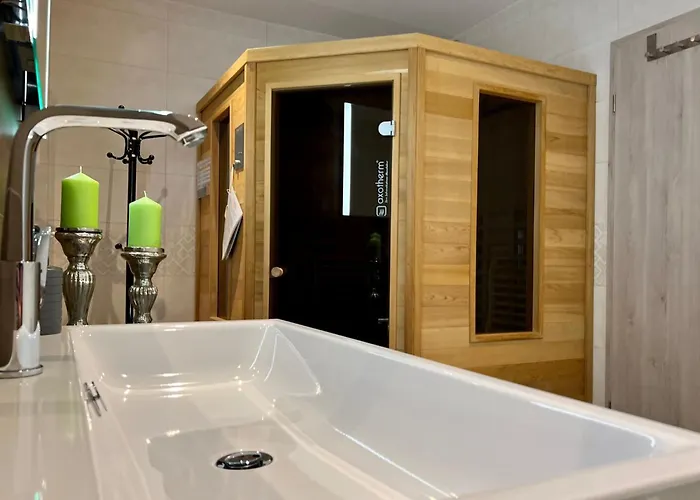 Am Radweg By Interhome דירה Pittenbach